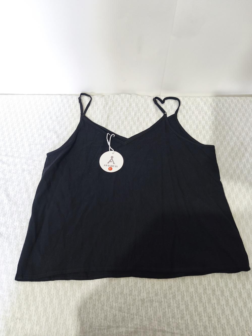Anrabess Black V-Neck Spaghetti Strap Camisole